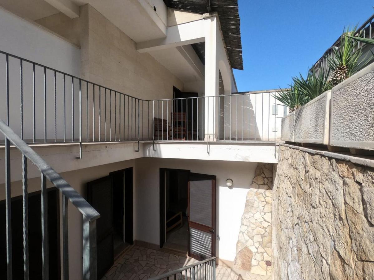 Odegos Mono & Trilo Bed & Breakfast Торе дел'Орсо Екстериор снимка