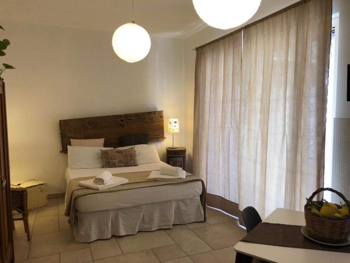 Odegos Mono & Trilo Bed & Breakfast Торе дел'Орсо Екстериор снимка