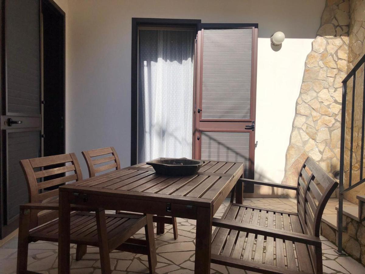 Odegos Mono & Trilo Bed & Breakfast Торе дел'Орсо Екстериор снимка