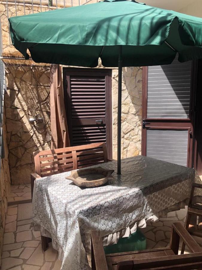 Odegos Mono & Trilo Bed & Breakfast Торе дел'Орсо Екстериор снимка